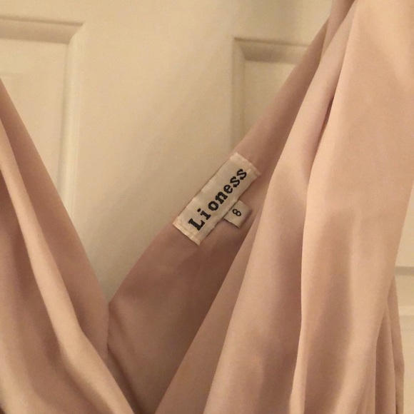 Esther & co champagne & navy low neckline dress - Picture 5 of 5